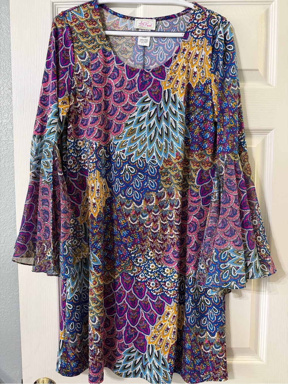 70’s Bohemian Style Colorful Bell Sleeve Midi Dress